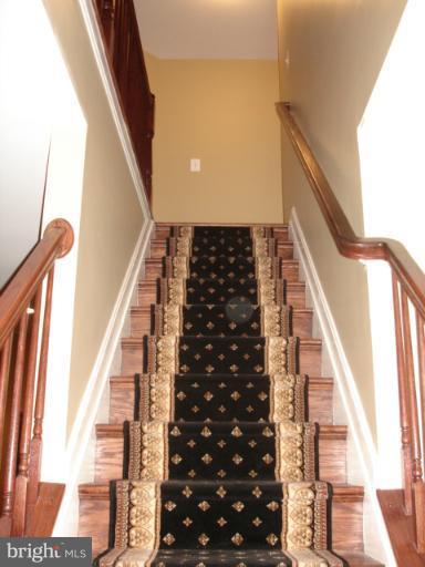 6554 Pebble Brooke Road Baltimore, MD 21209 - Photo 3 of 17 a view of entryway with wooden floor