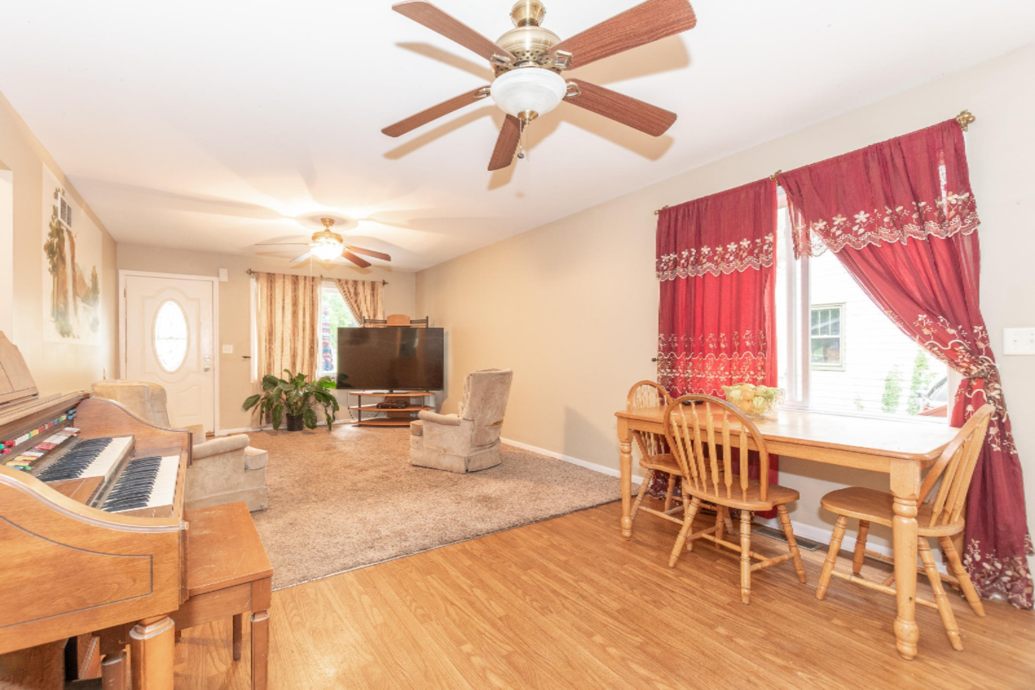 309 Reed Avenue Kalamazoo, MI 49001 - Photo 4 of 37 Eating Area