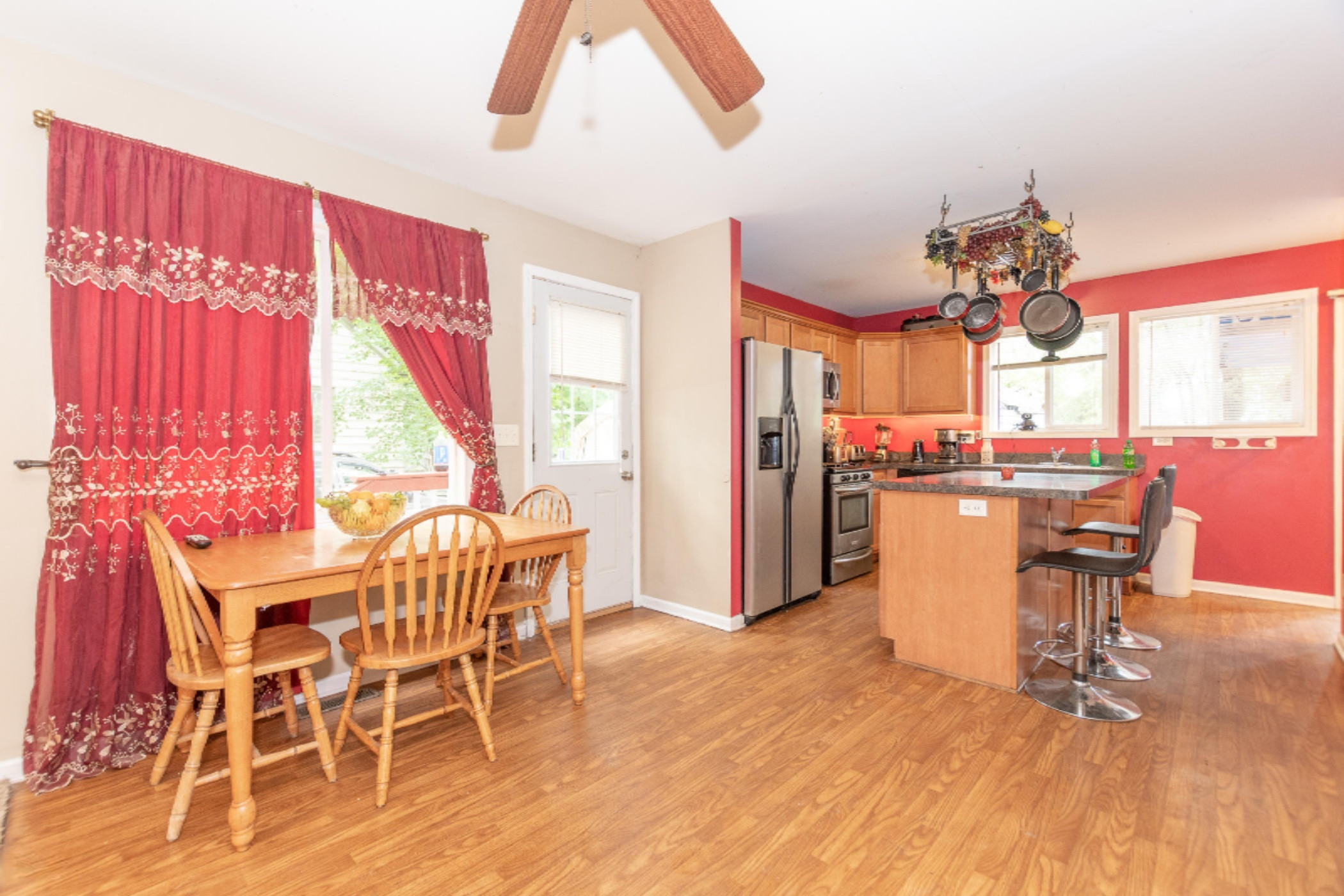 309 Reed Avenue Kalamazoo, MI 49001 - Photo 5 of 37 Eating Area