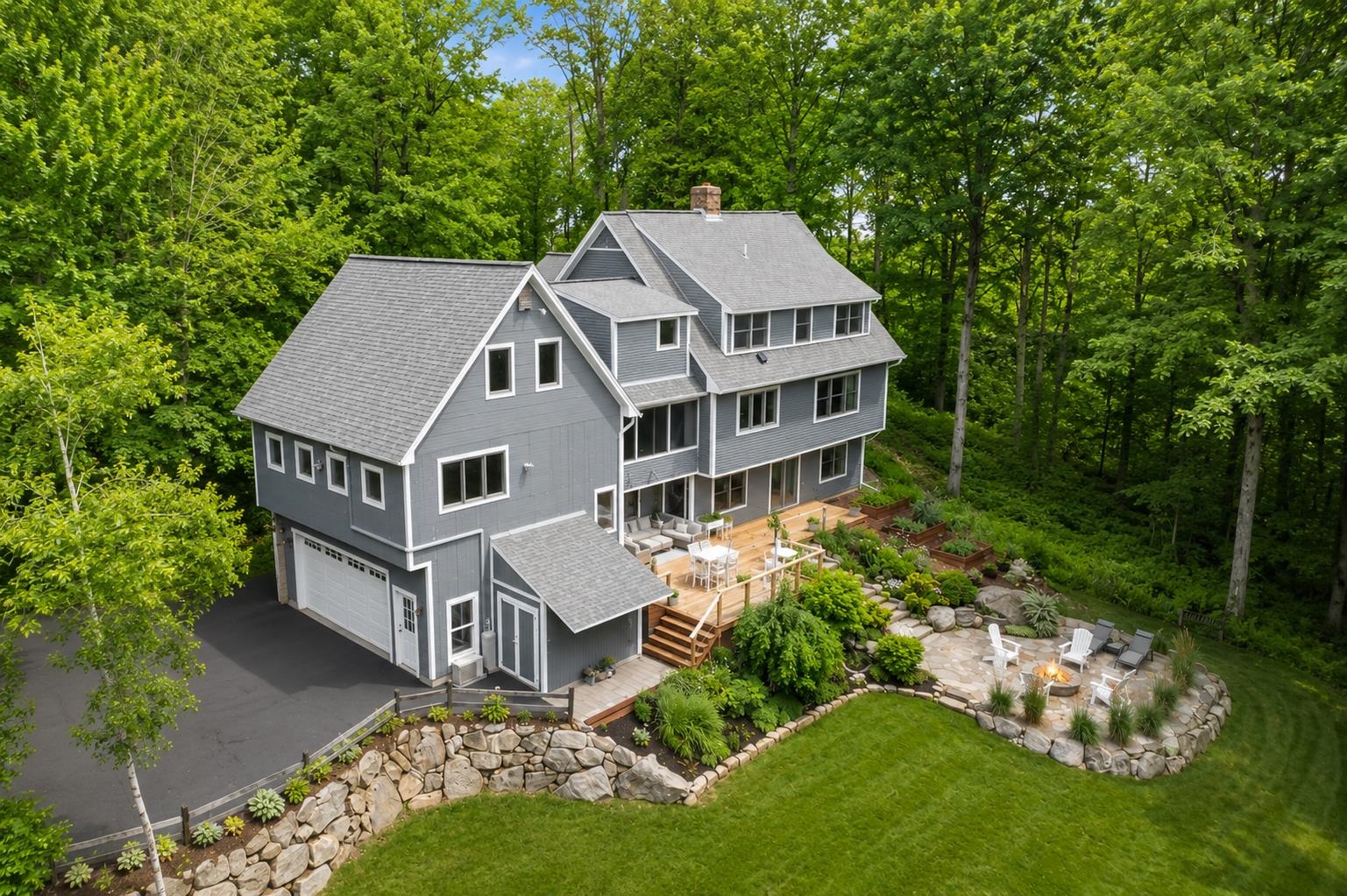 106 Tracy Way Meredith, NH 03253 - Photo 3 of 58