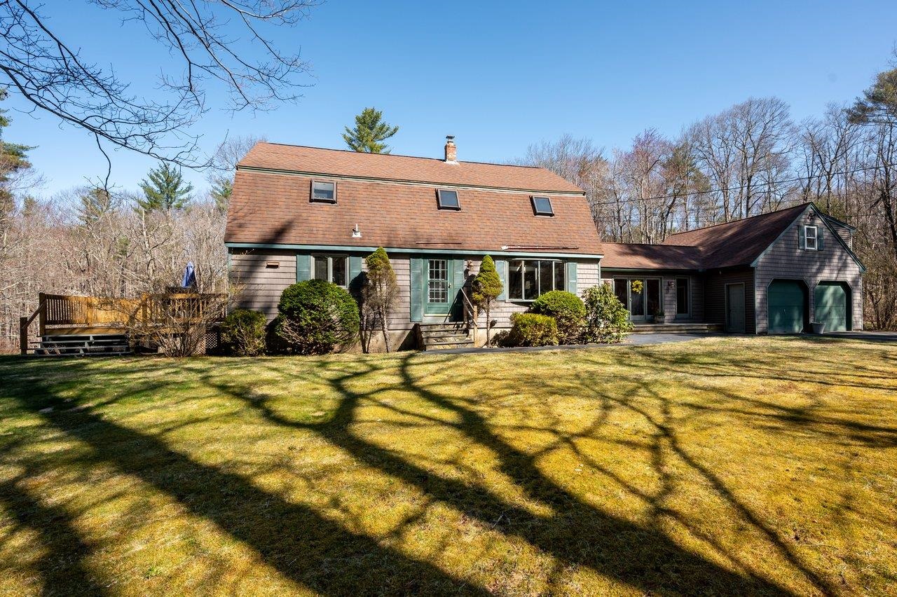 56 Priest Road Nottingham, NH 03290 - Photo 3 of 32 Gallery Image 3