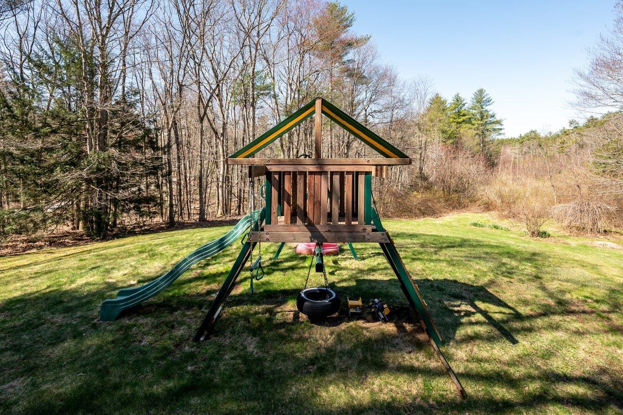 56 Priest Road Nottingham, NH 03290 - Photo 31 of 32 Gallery Image 31