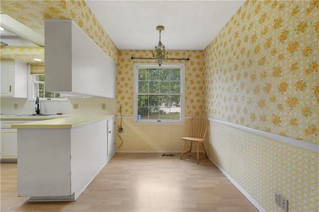 $138,000 | 1302 West 4th Street, Coffeyville, KS 67337