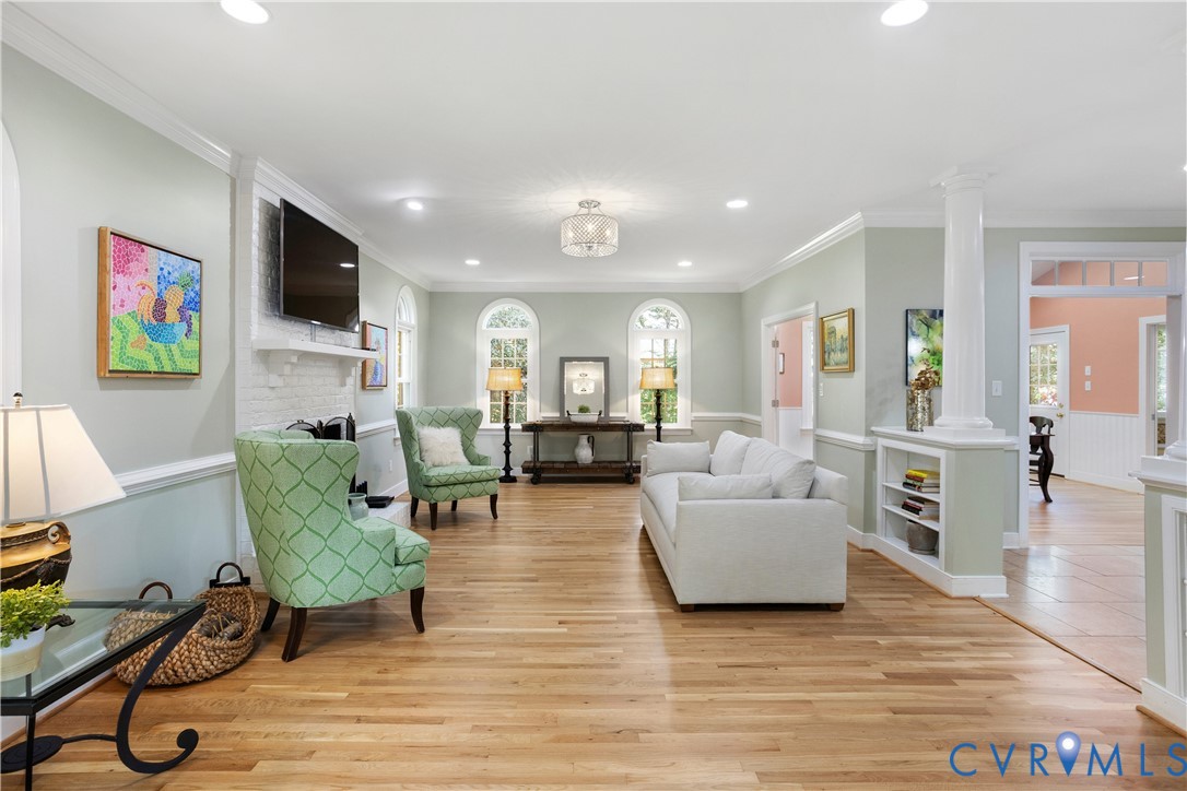 407 Lynchell Place Henrico, VA 23238 - Photo 14 of 50 a living room with furniture and a flat screen tv