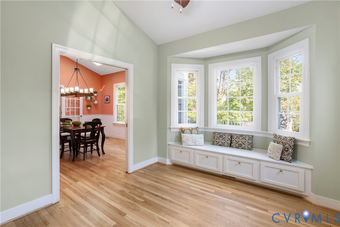 407 Lynchell Place Henrico, VA 23238 - Photo 23 of 50 a living room with furniture and a table