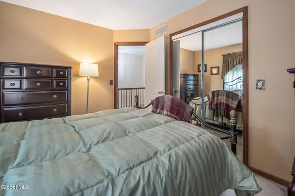 $339,000 | 2 Cartwheel Drive, Scotia, NY 12302