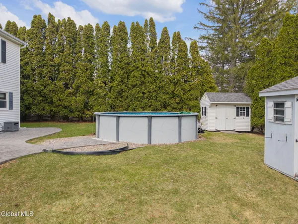 $339,000 | 2 Cartwheel Drive, Scotia, NY 12302
