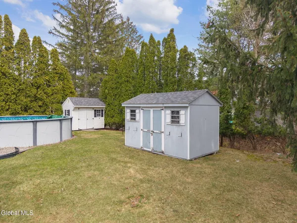 $339,000 | 2 Cartwheel Drive, Scotia, NY 12302