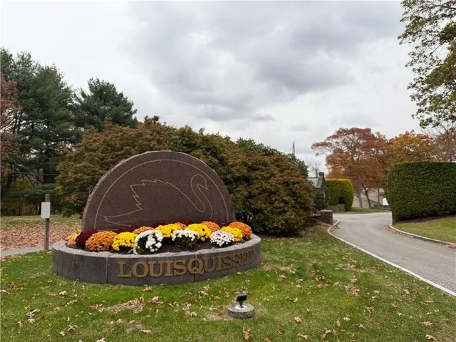 $449,000 | 112 Turnessa Drive, Unit 112A, North Providence, RI 02904