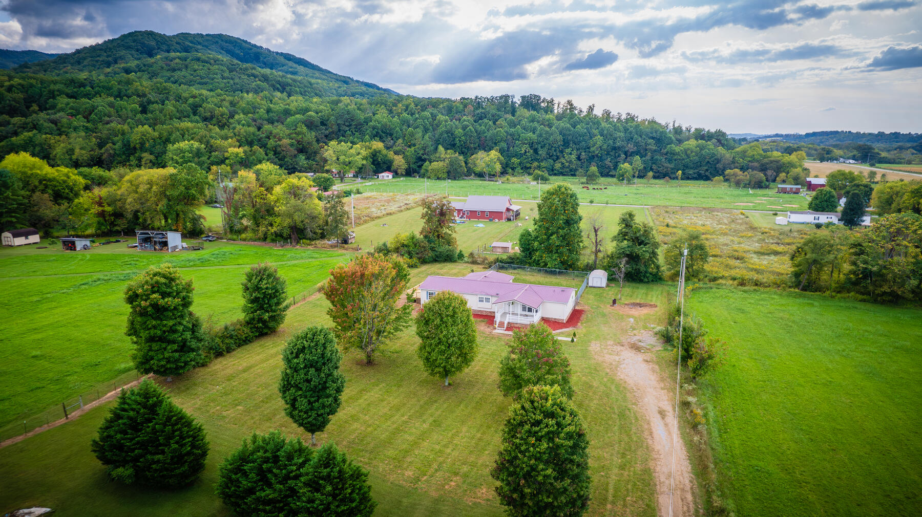 134 Clarks Creek Road Jonesborough, TN 37659 - Photo 1 of 52 101