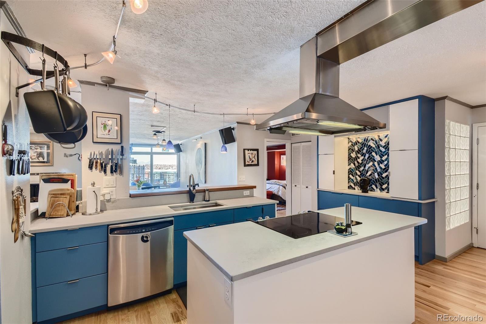 1777 Larimer Street, Unit 1908 Denver, CO 80202 - Photo 9 of 29