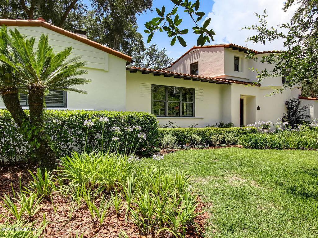 1036 Elder Lane Jacksonville, FL 32207 - Photo 76 of 79 a view of a house with a yard