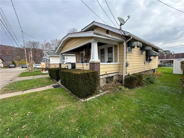 $99,950 | 208 Orchard Street, Pittsburgh, PA 15225