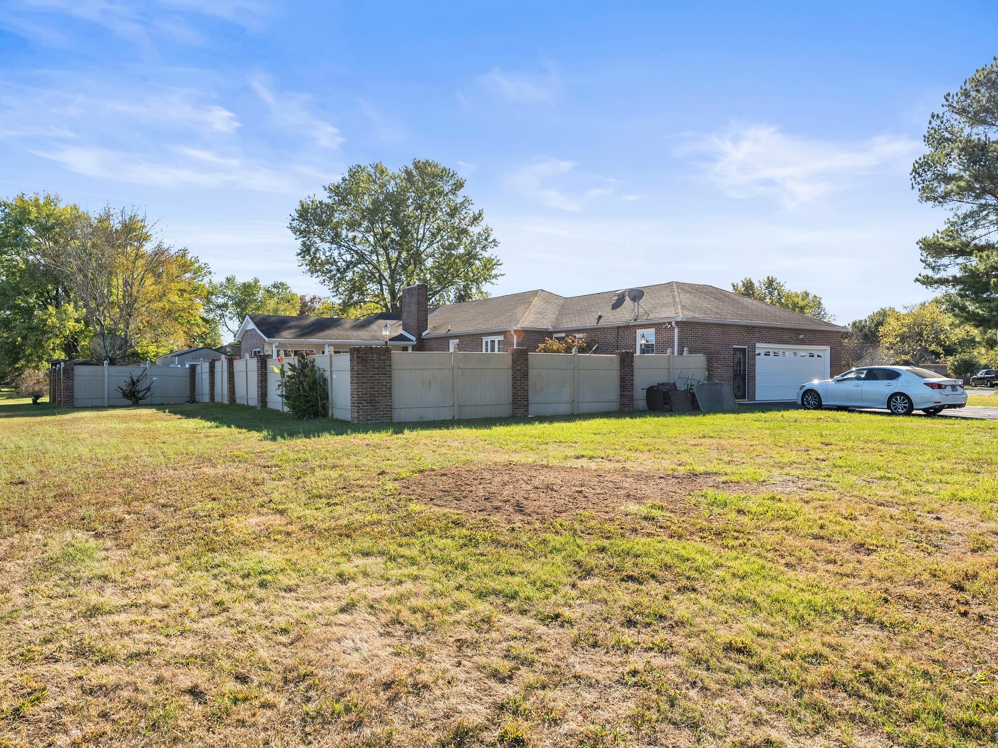 104 12 Oaks Road Tullahoma, TN 37388 - Photo 38 of 41 a front view of a house with a yard