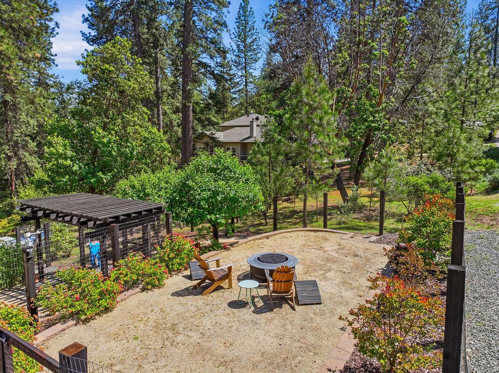 1927 Hidden Ridge Way Colfax, CA 95713 - Photo 10 of 60