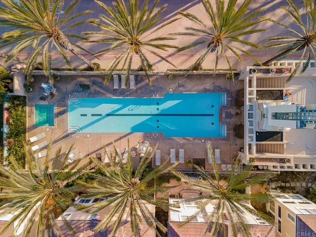 $915,000 | 12604 Carmel Country Road, Unit 17, San Diego, CA 92130