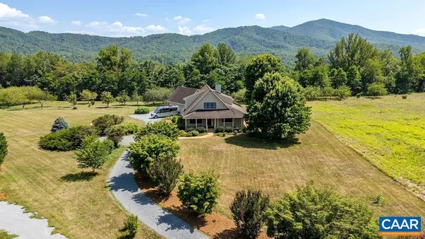 $875,000 | 450 Phillips Lane, Nellysford, VA 22958