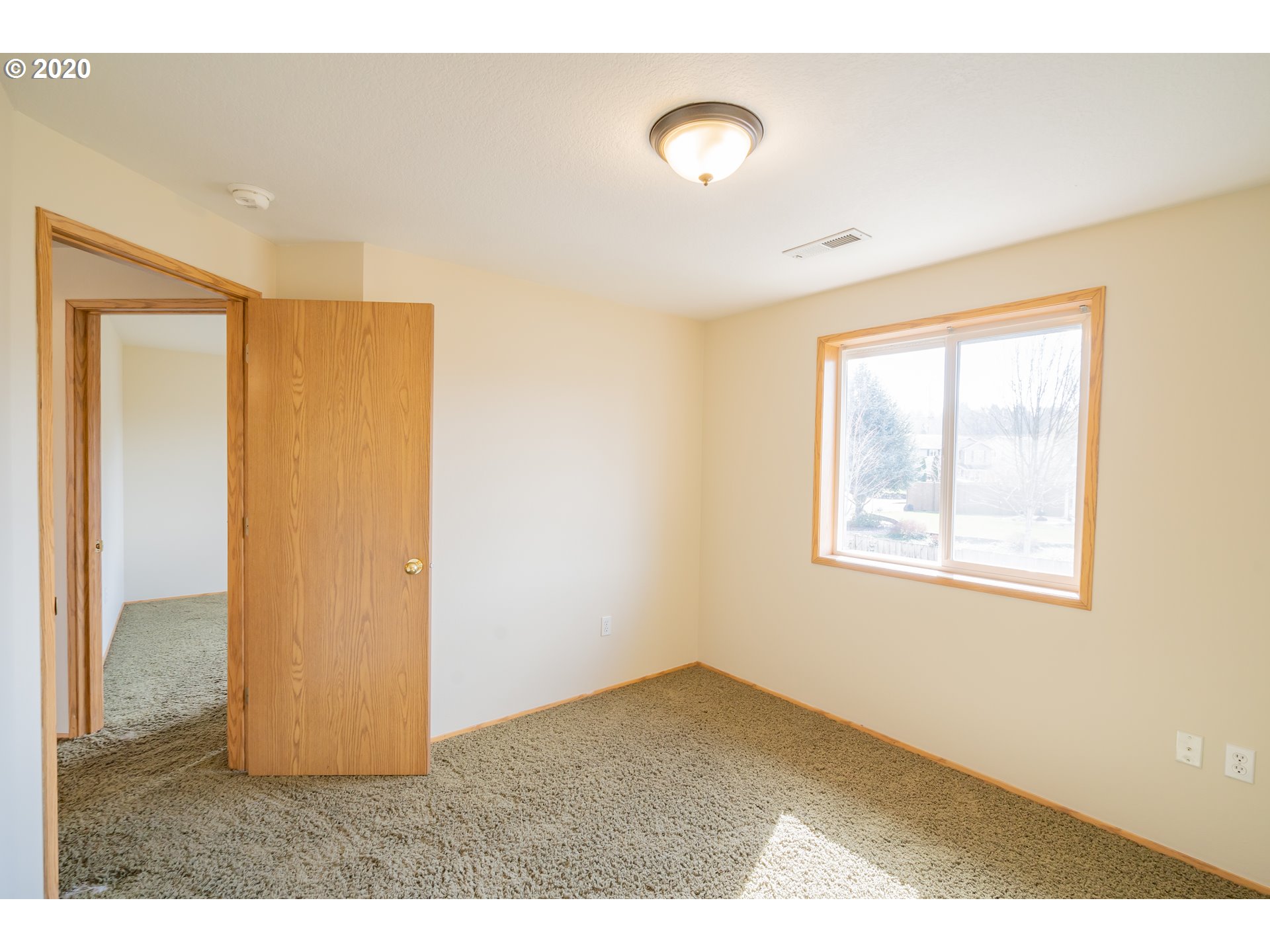 124 Mission Road Kelso, WA 98626 - Photo 14 of 31 Gallery Image 14