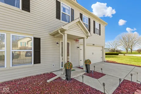 $293,000 | 7435 Bluebird Court, Indianapolis, IN 46254