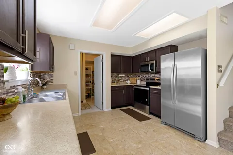 $293,000 | 7435 Bluebird Court, Indianapolis, IN 46254