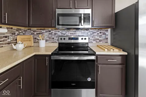 $293,000 | 7435 Bluebird Court, Indianapolis, IN 46254