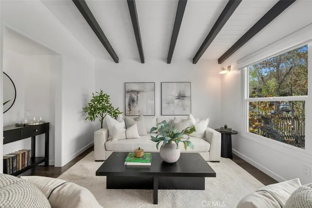 $2,199,000 | 2828 Military Avenue, Rancho Park, CA 90064