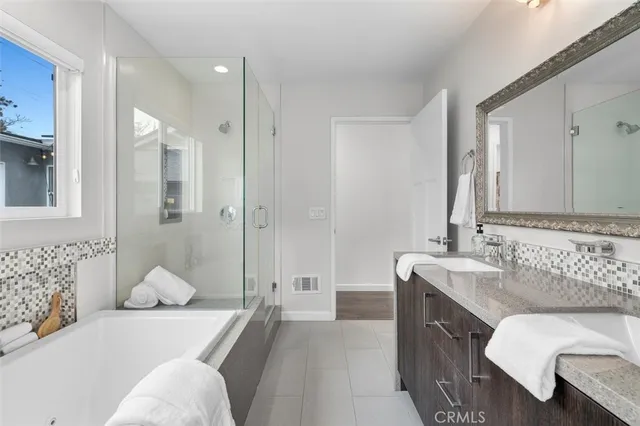 $2,199,000 | 2828 Military Avenue, Rancho Park, CA 90064