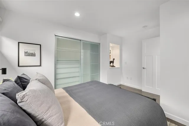 $2,199,000 | 2828 Military Avenue, Rancho Park, CA 90064