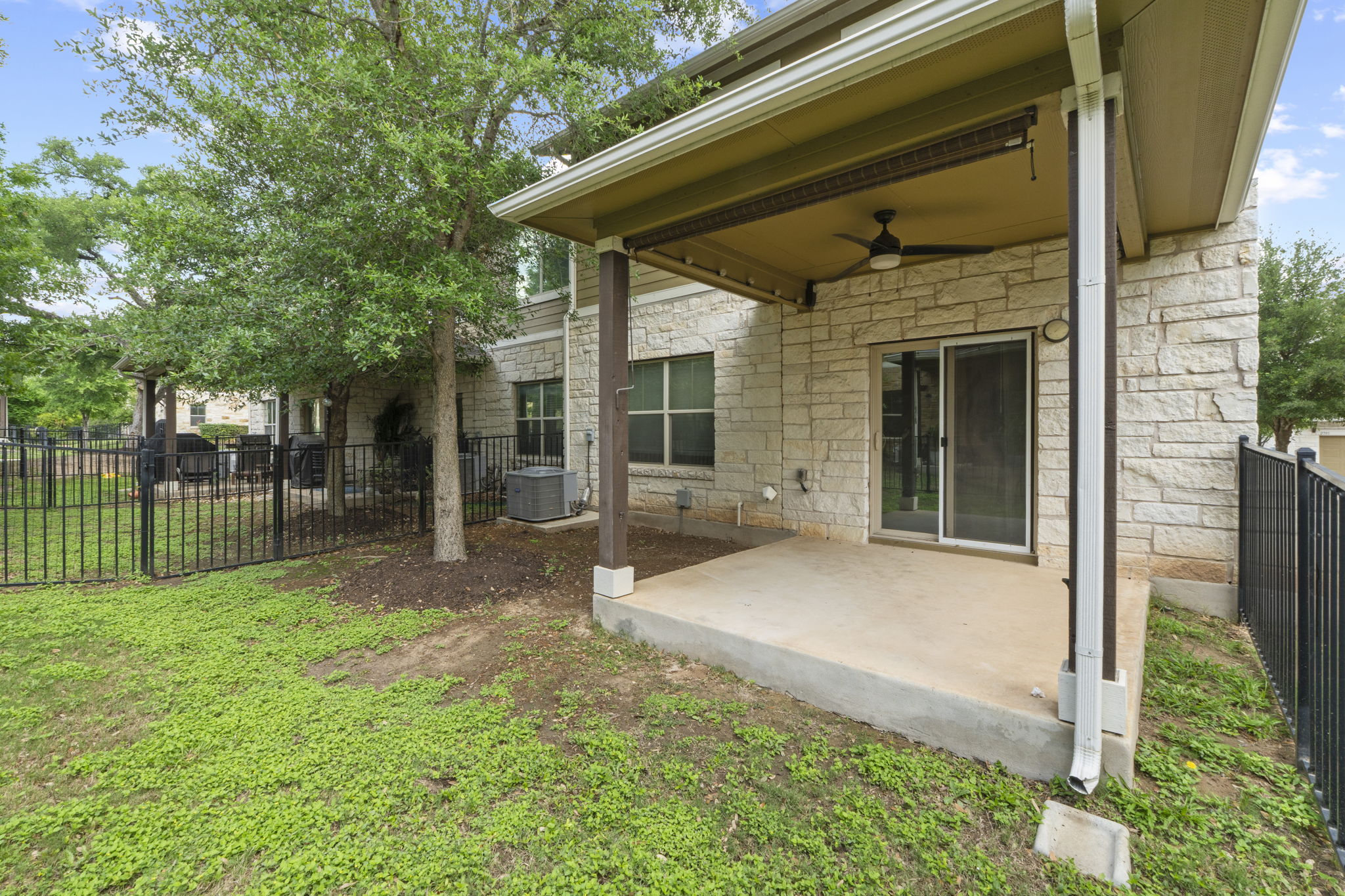 516 East Slaughter Lane, Unit 2001 Austin, TX 78744 - Photo 29 of 31