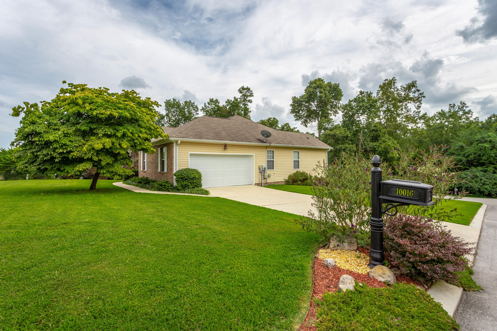 10016 Fielding Road Ooltewah, TN 37363 - Photo 5 of 31 10016 Fielding Rd. HD-61