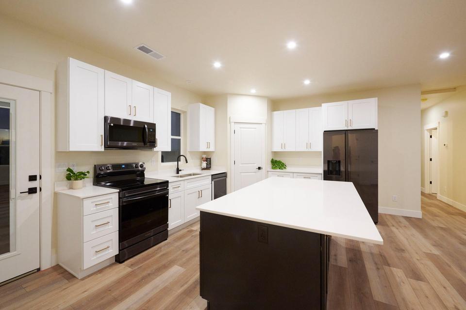 2473 North Kings Road Cedar City, UT 84721 - Photo 22 of 26 20260202234321622722000000-o