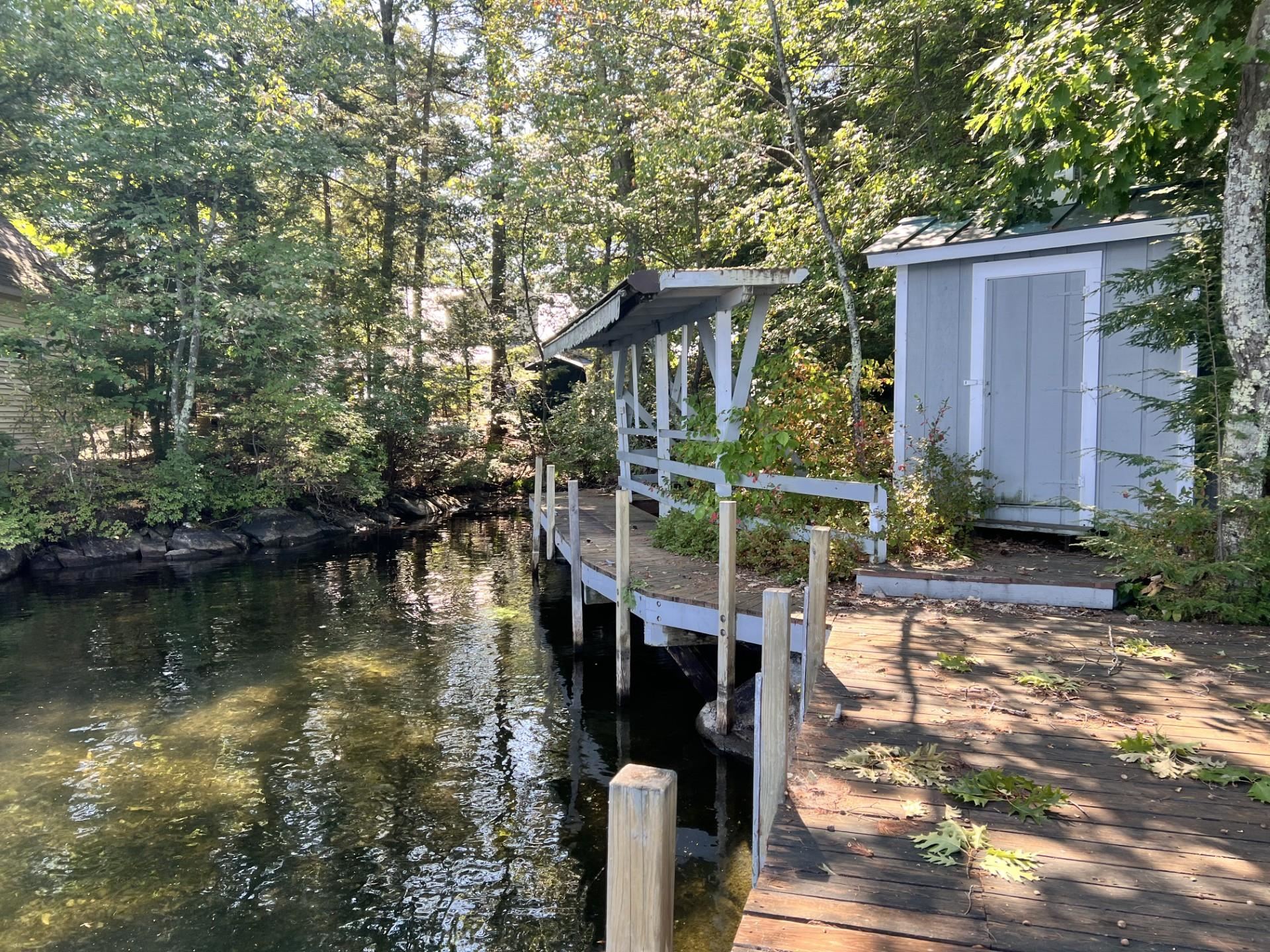 40 Oak Island Road Meredith, NH 03253 - Photo 32 of 38