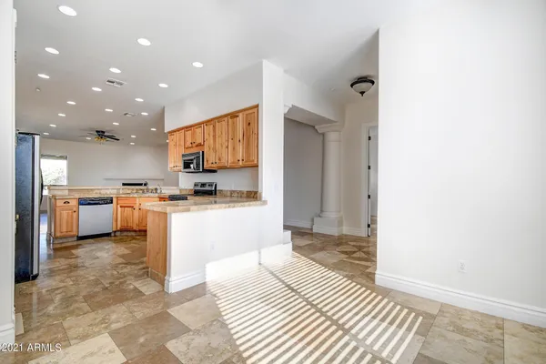 $3,600 | 14810 North Fountain Hills Boulevard, Fountain Hills, AZ 85268