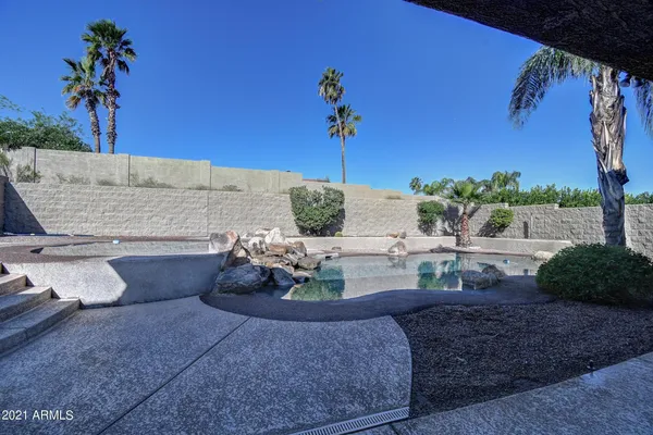 $3,600 | 14810 North Fountain Hills Boulevard, Fountain Hills, AZ 85268
