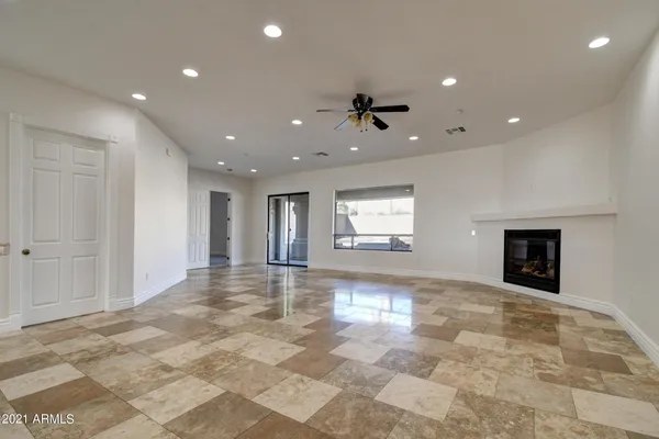 $3,600 | 14810 North Fountain Hills Boulevard, Fountain Hills, AZ 85268