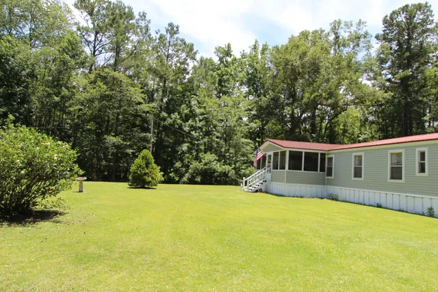 $195,000 | 131 Gloverville Lane, Round O, SC 29474