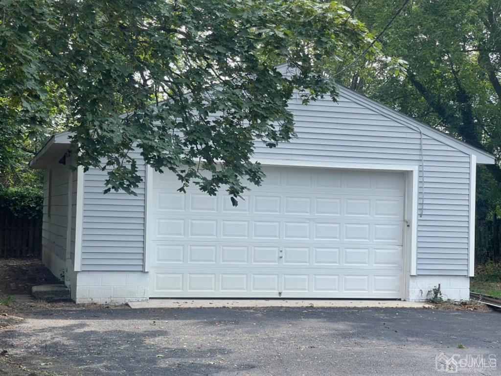 656 Buckshutem Road Bridgeton, NJ 08302 - Photo 3 of 13 Gallery Image 3