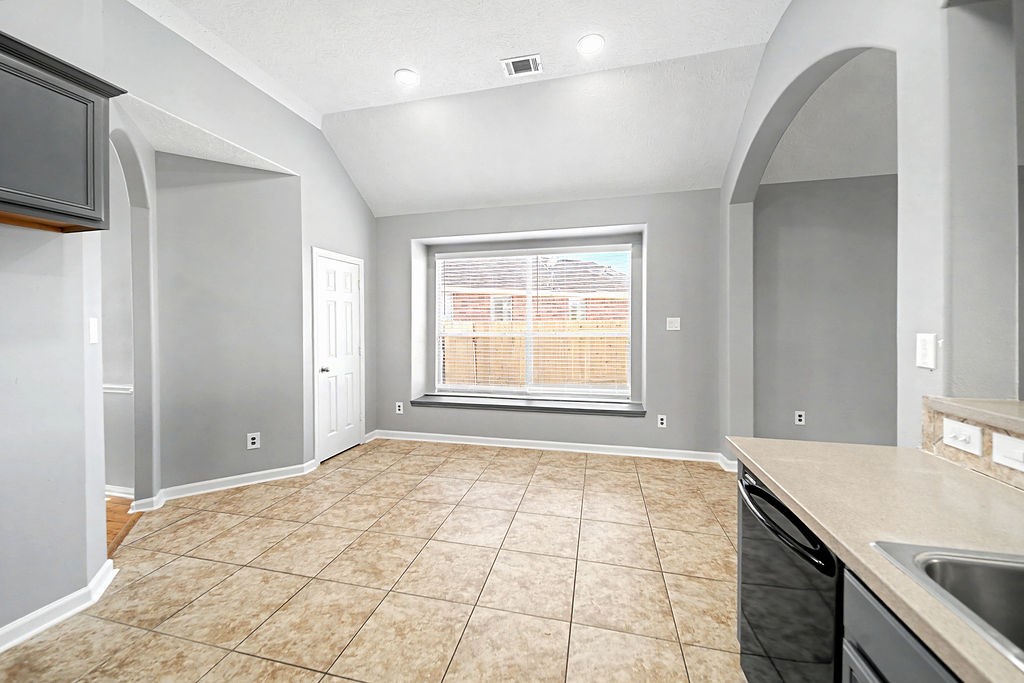 14217 Spring Knoll Lane Rosharon, TX 77583 - Photo 12 of 41