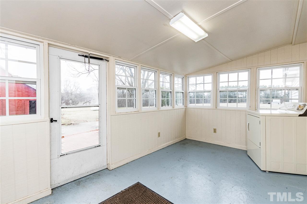 9697 Applewhite Road Wendell, NC 27591 - Photo 17 of 30 Gallery Image 17