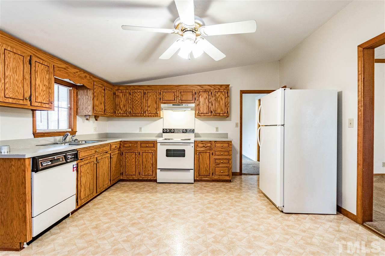 9697 Applewhite Road Wendell, NC 27591 - Photo 6 of 30 Gallery Image 6