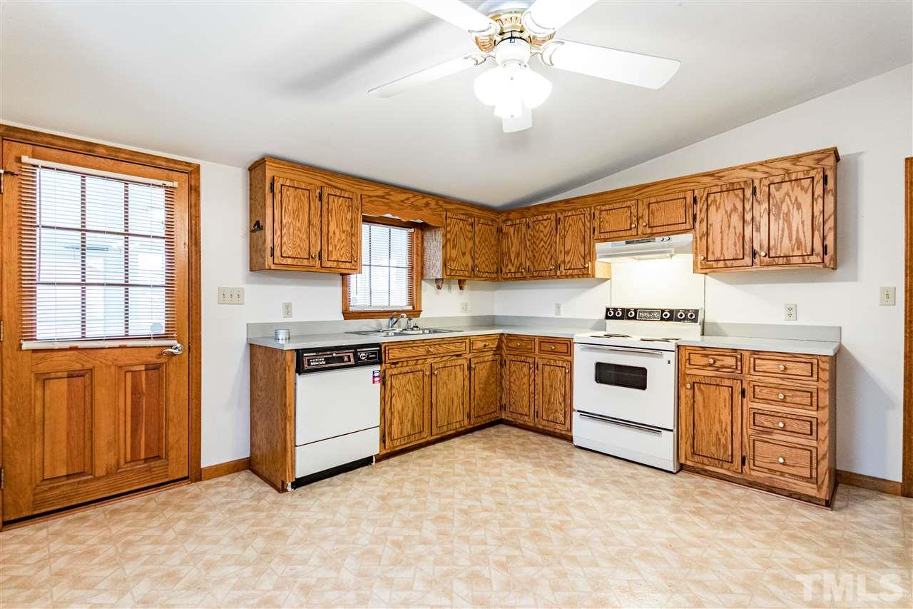 9697 Applewhite Road Wendell, NC 27591 - Photo 7 of 30 Gallery Image 7