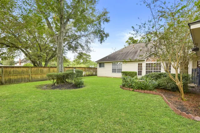 $334,900 | 5827 Ashmere Lane, Spring, TX 77379