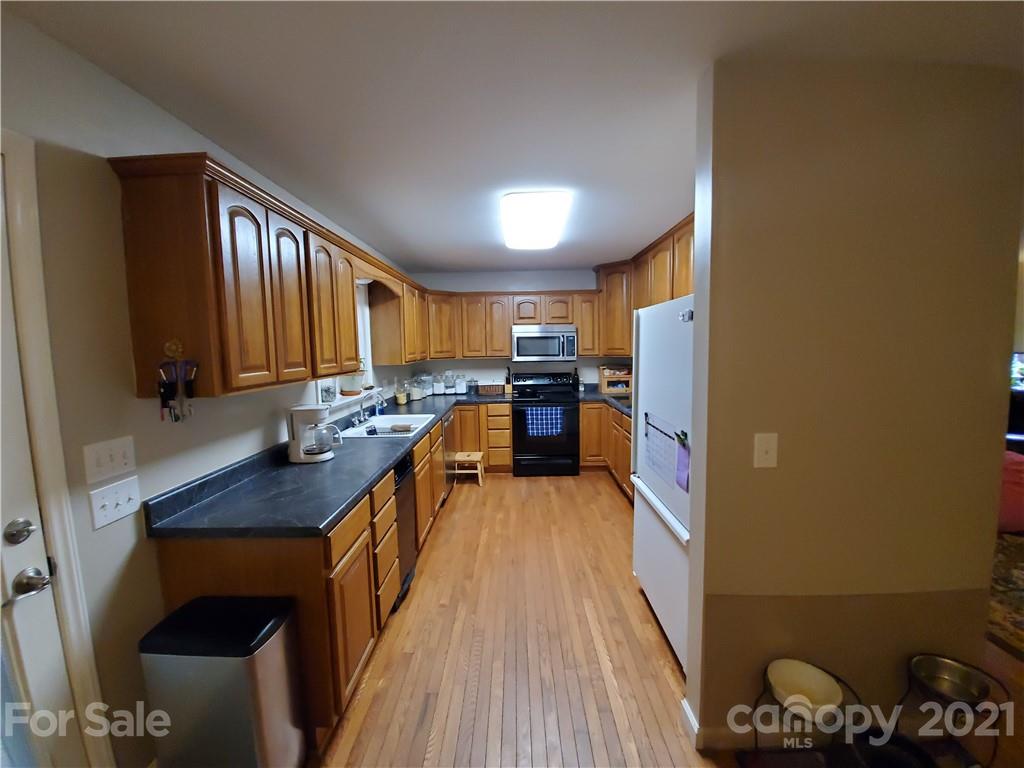 369 Hidden Hills Drive Rutherfordton, NC 28139 - Photo 3 of 27 Gallery Image 3