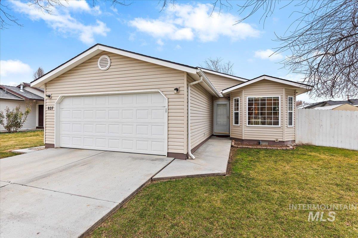 827 Mason Loop Nampa, ID 83686 - Photo 1 of 32