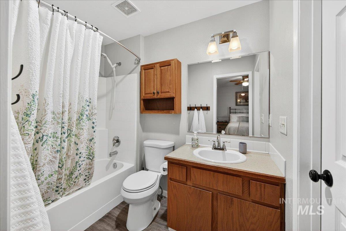 827 Mason Loop Nampa, ID 83686 - Photo 17 of 32