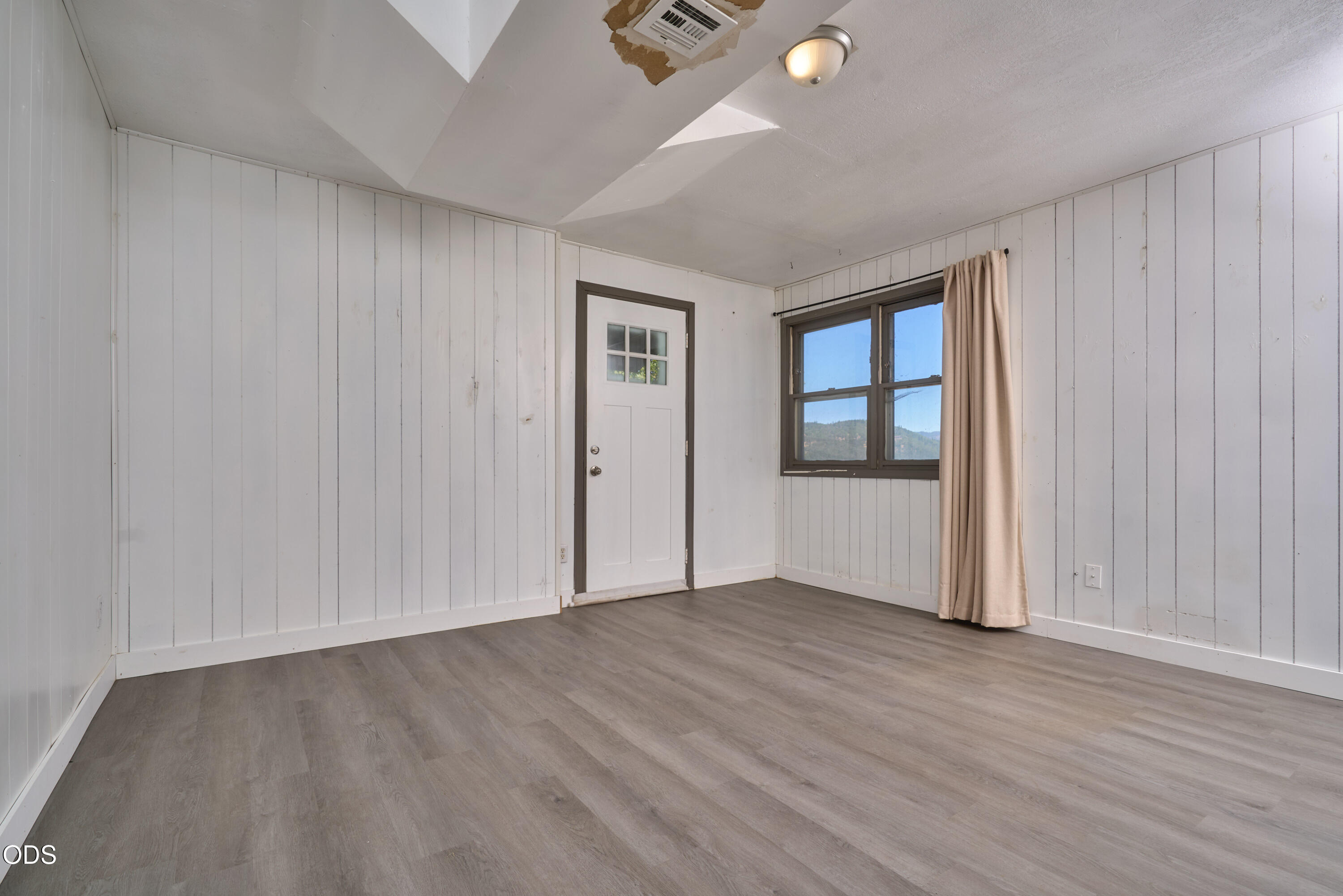 6530 Tolo Road Central Point, OR 97502 - Photo 20 of 35