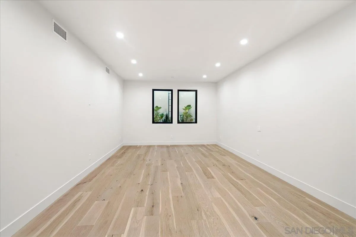 1009 Arcadia Road Encinitas, CA 92024 - Photo 28 of 37 Gallery Image 28