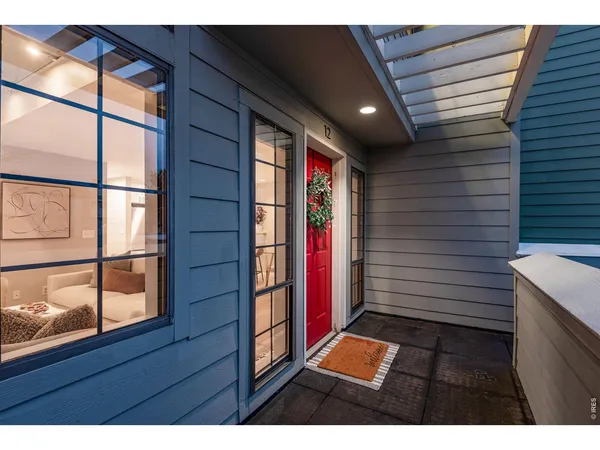 a car parked in front of a building