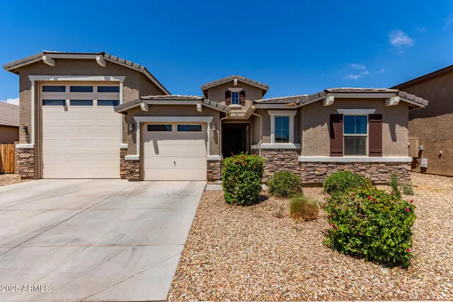 $599,820 | 8010 West Atlantis Way, Phoenix, AZ 85043