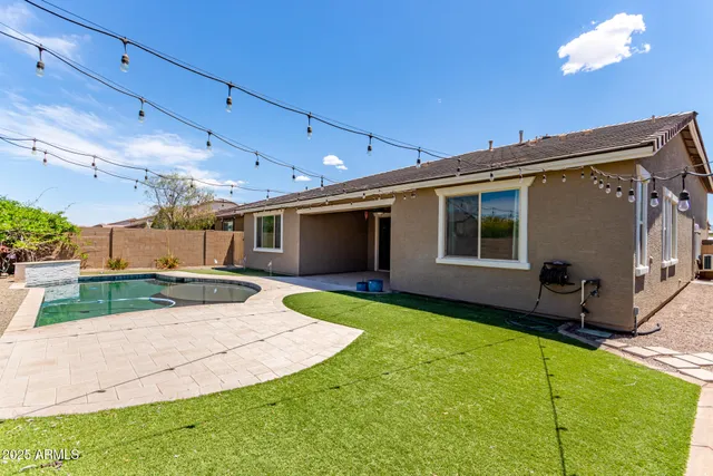 $599,820 | 8010 West Atlantis Way, Phoenix, AZ 85043